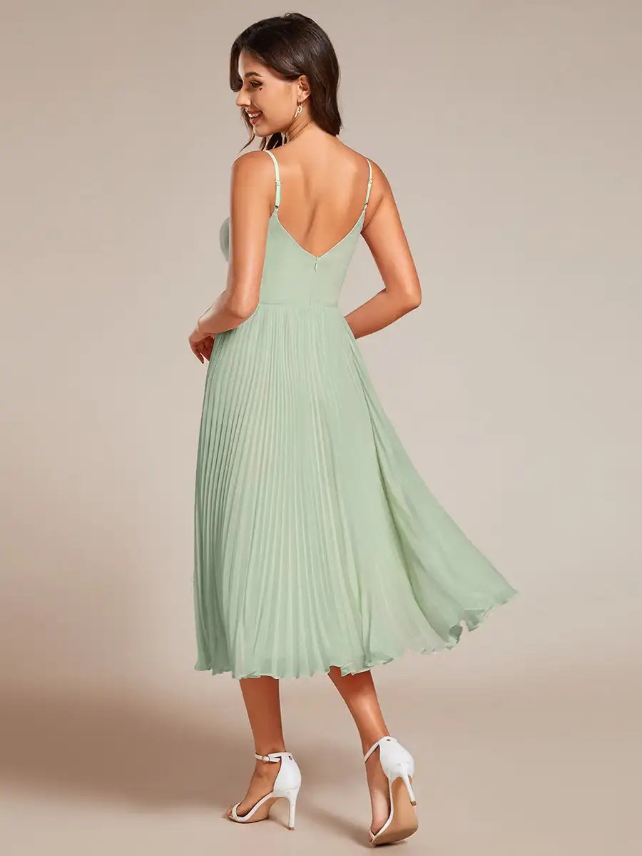 Elegant Evening Dresses Deep V-neck Bownot Neck Midi Length 2024 Ever Pretty of Chiffon Mint Green Wedding Guest Dress