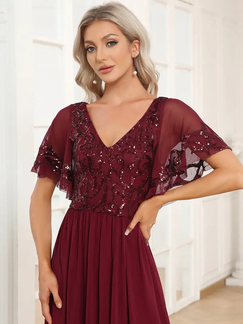 Elegant Evening Dresses Short Ruffles Sleeves V Neck Knee-Length 2024 ever pretty of Chiffon Burgundy Mother of the Bride Dress