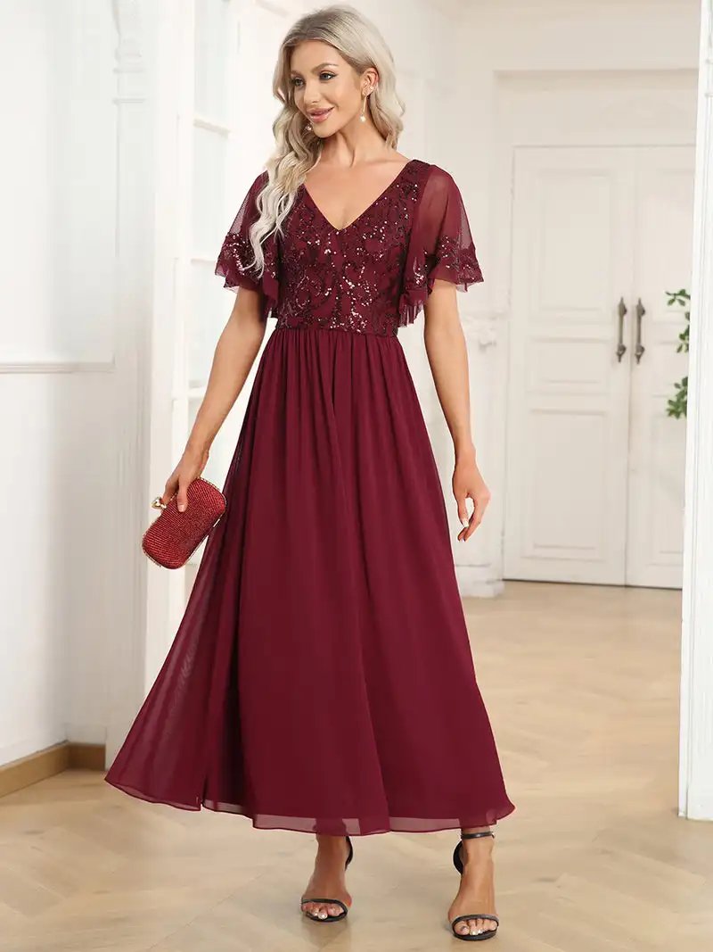 Elegant Evening Dresses Short Ruffles Sleeves V Neck Knee-Length 2024 ever pretty of Chiffon Burgundy Mother of the Bride Dress